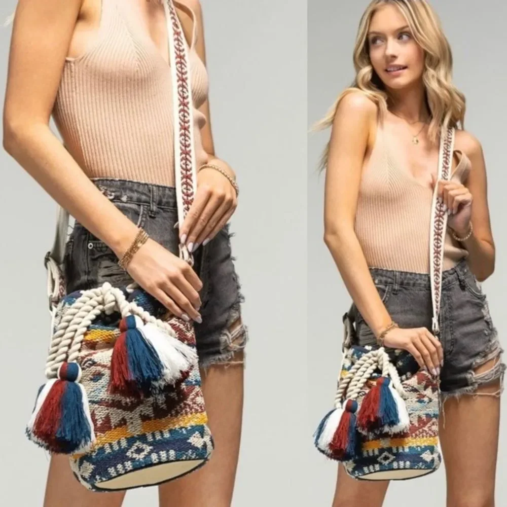 Bohemian Bucket Shoulder Bag Najavo Pattern Handwoven Cotton NWT - Picture 2 of 8